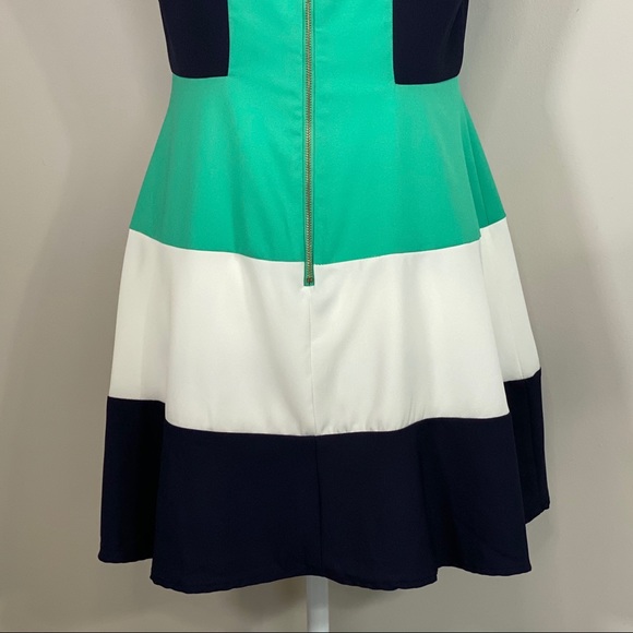 TOBI Color Block Midi Dress Size Medium - Picture 6 of 9